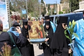 Иерархи Иерусалимской Православной Церкви приняли участие в празднике «Целования» в Горненском монастыре